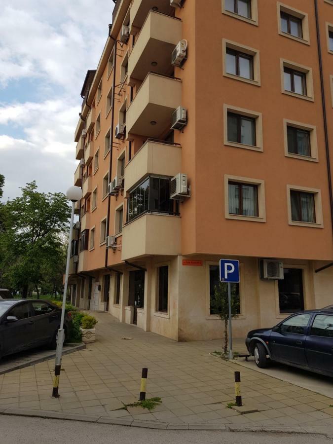Хепи Апартмънтс Plovdiv Exterior foto